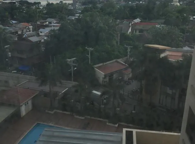 Antonio's Place Hotel *